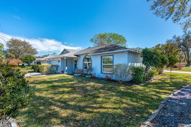 897 Alabama Avenue, Holly Hill, FL 32117