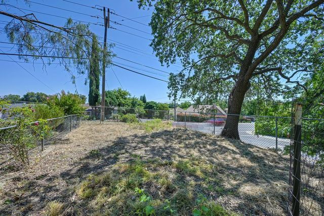 8601 Central Ave, Orangevale, CA 95662