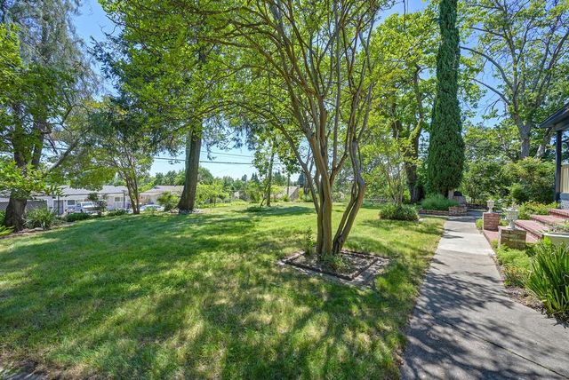 8601 Central Ave, Orangevale, CA 95662