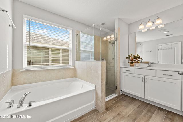 66012 EDGEWATER Drive, Yulee, FL 32097