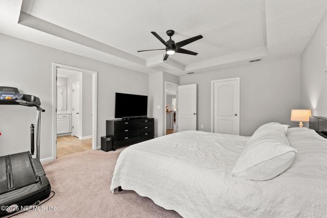 66012 EDGEWATER Drive, Yulee, FL 32097