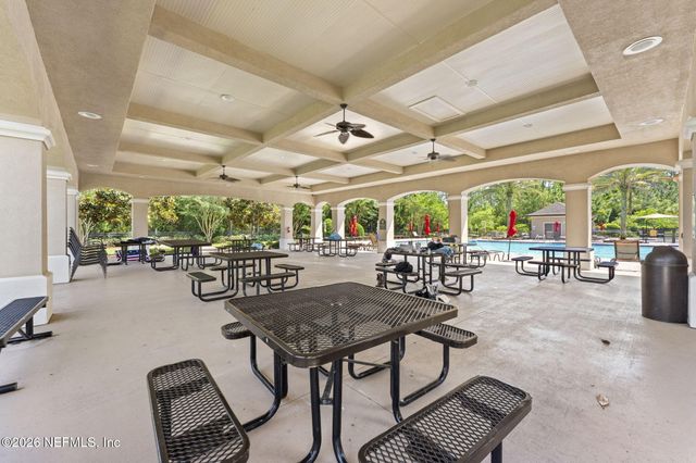 66012 EDGEWATER Drive, Yulee, FL 32097