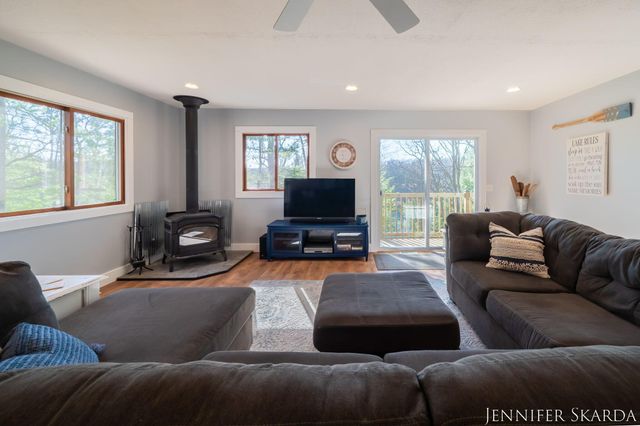 9341 S Oxeye Avenue, Baldwin, MI 49304