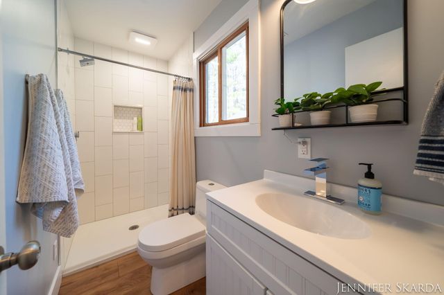 9341 S Oxeye Avenue, Baldwin, MI 49304