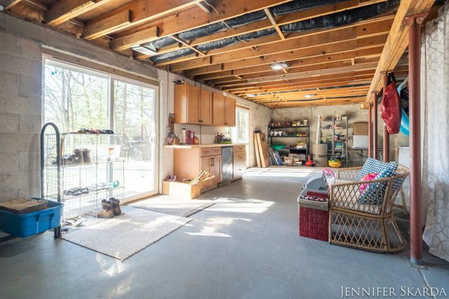 9341 S Oxeye Avenue, Baldwin, MI 49304