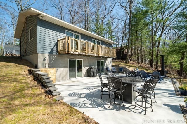 9341 S Oxeye Avenue, Baldwin, MI 49304
