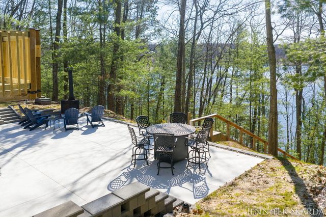 9341 S Oxeye Avenue, Baldwin, MI 49304