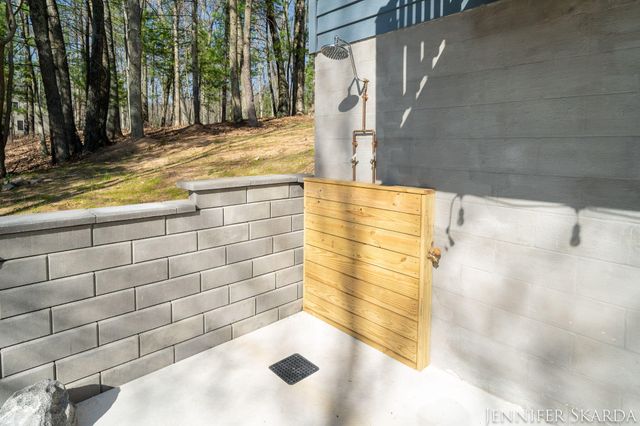 9341 S Oxeye Avenue, Baldwin, MI 49304