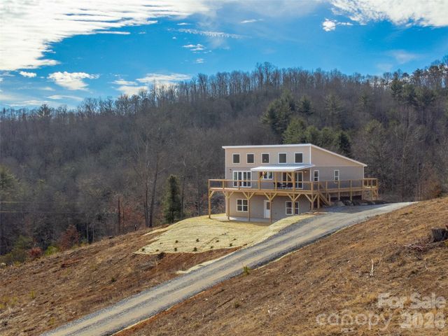 1012 Sols Creek Church Road, Tuckasegee, NC 28783