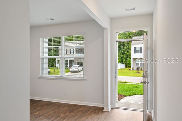 56 Cedar View Cir, Bluffton, SC 29909