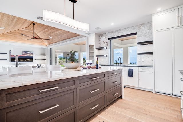 100 Kalelemuku Pl, Kula, HI 96790