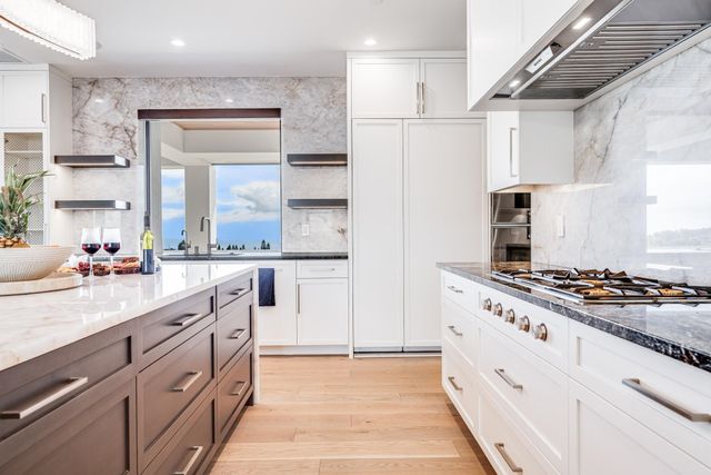 100 Kalelemuku Pl, Kula, HI 96790