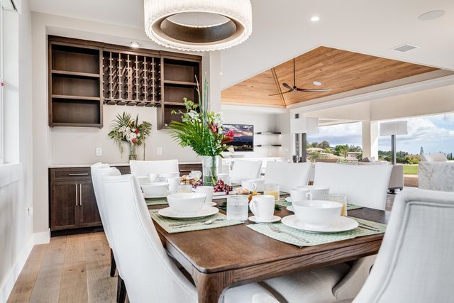 100 Kalelemuku Pl, Kula, HI 96790