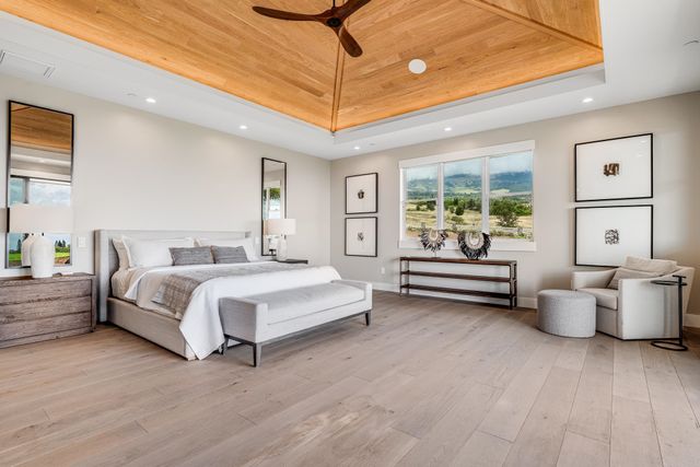 100 Kalelemuku Pl, Kula, HI 96790