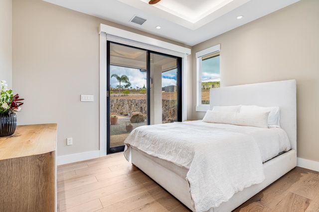 100 Kalelemuku Pl, Kula, HI 96790