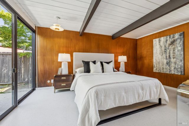 659 Las Colindas Rd, San Rafael, CA 94903