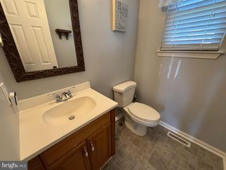 71 WYNMERE DR, Horsham, PA 19044