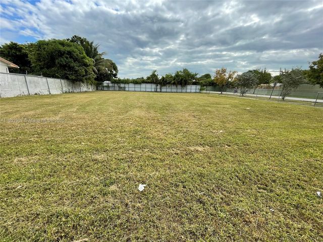 30321 SW 149th Ave, Homestead, FL 33033
