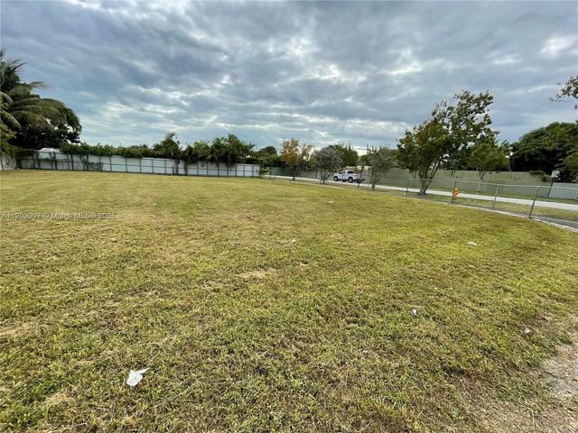 30321 SW 149th Ave, Homestead, FL 33033