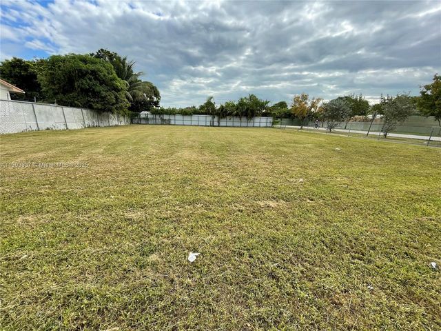 30321 SW 149th Ave, Homestead, FL 33033