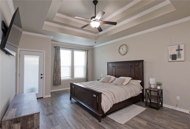 7917 Todd Hunter Dr, Corpus Christi, TX 78414