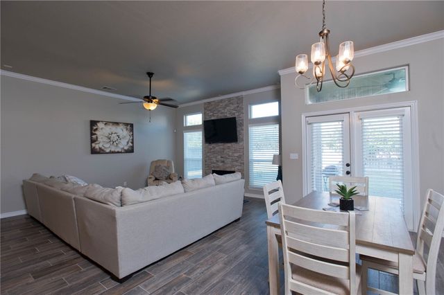 7917 Todd Hunter Dr, Corpus Christi, TX 78414