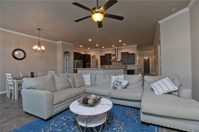 7917 Todd Hunter Dr, Corpus Christi, TX 78414