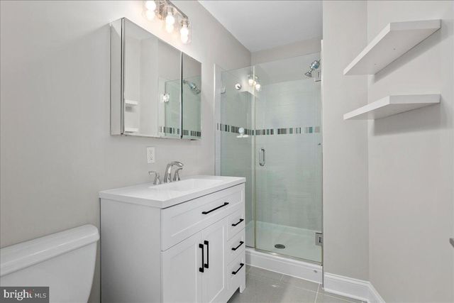 2019 19th St NW Unit 2, Washington, DC 20009