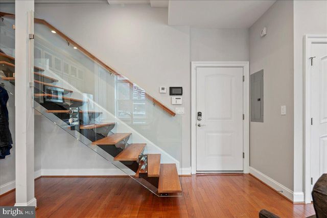 2019 19th St NW Unit 2, Washington, DC 20009