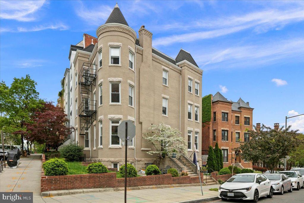2019 19th St NW Unit 2, Washington, DC 20009