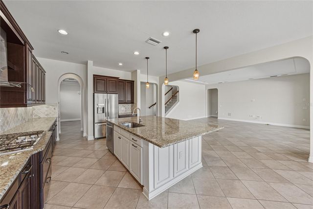 17914 HOWSMOOR PLACE, Lutz, FL 33559