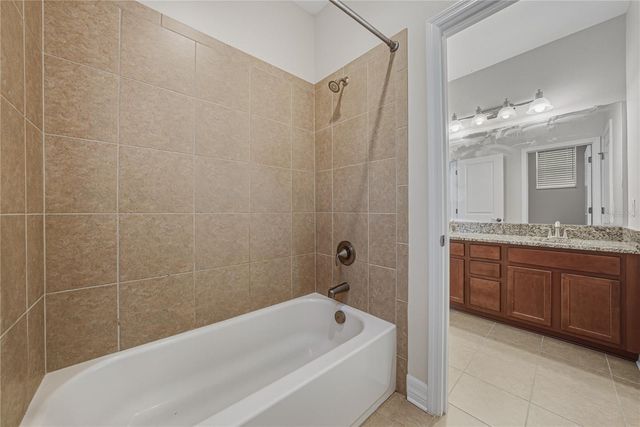 17914 HOWSMOOR PLACE, Lutz, FL 33559