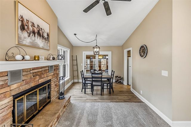 102 Blossom Court, Westminster, SC 29693