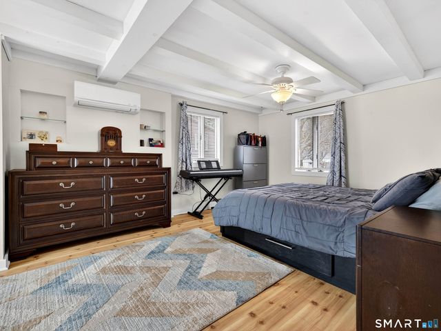 23 Skyview Terrace, Groton, CT 06340