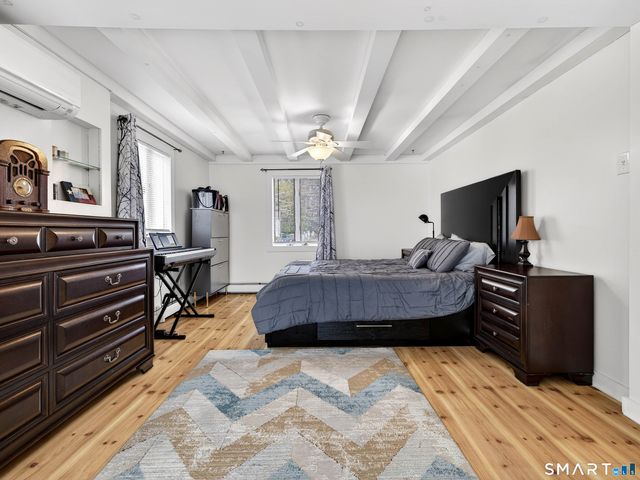 23 Skyview Terrace, Groton, CT 06340