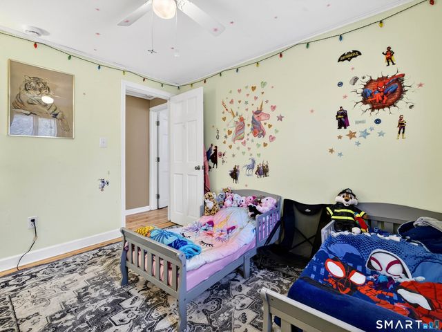 23 Skyview Terrace, Groton, CT 06340