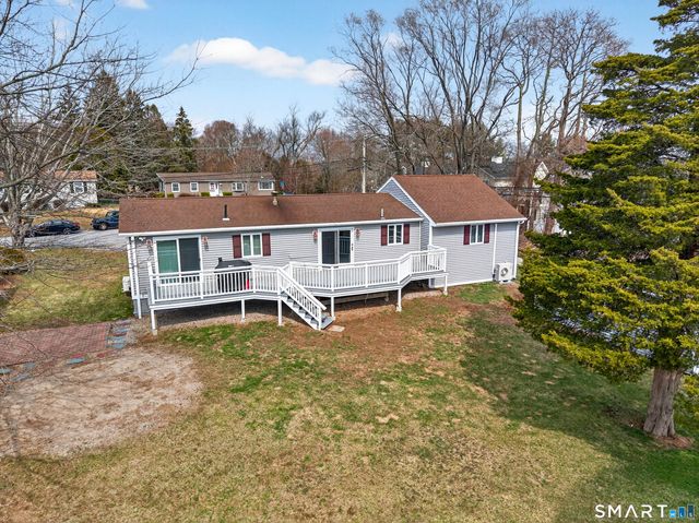 23 Skyview Terrace, Groton, CT 06340