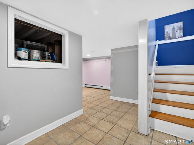 23 Skyview Terrace, Groton, CT 06340