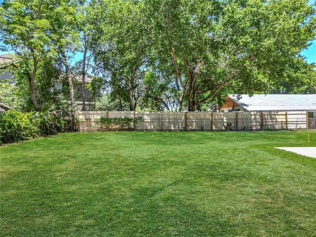 3745 MARTIN AVENUE, Mount Dora, FL 32757