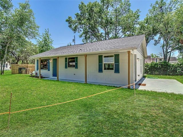 3745 MARTIN AVENUE, Mount Dora, FL 32757