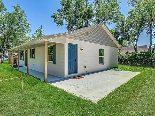 3745 MARTIN AVENUE, Mount Dora, FL 32757