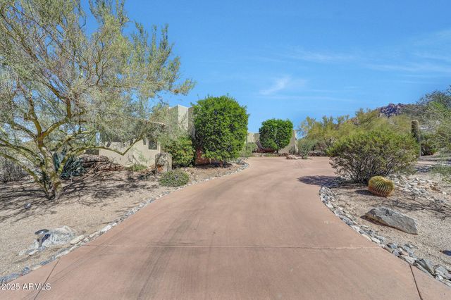 10801 E HAPPY VALLEY Road 71, Scottsdale, AZ 85255