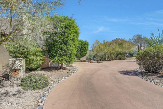 10801 E HAPPY VALLEY Road 71, Scottsdale, AZ 85255
