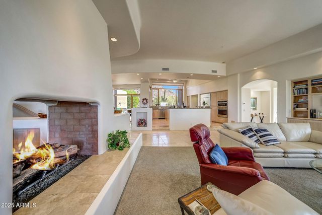 10801 E HAPPY VALLEY Road 71, Scottsdale, AZ 85255