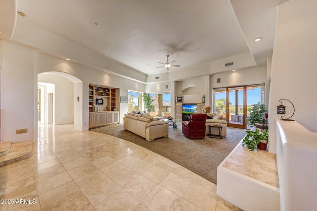 10801 E HAPPY VALLEY Road 71, Scottsdale, AZ 85255