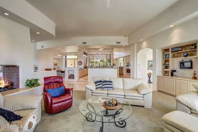 10801 E HAPPY VALLEY Road 71, Scottsdale, AZ 85255