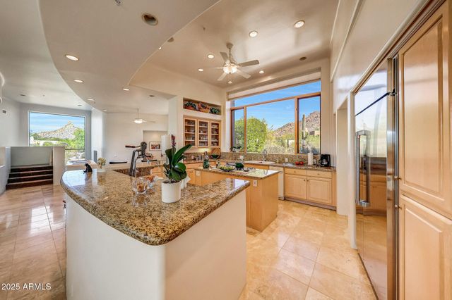10801 E HAPPY VALLEY Road 71, Scottsdale, AZ 85255