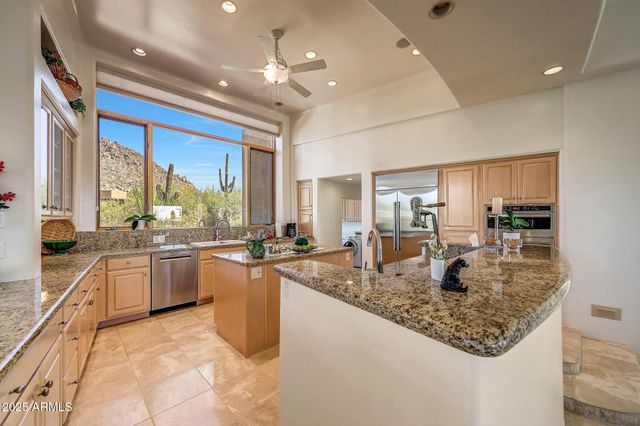 10801 E HAPPY VALLEY Road 71, Scottsdale, AZ 85255