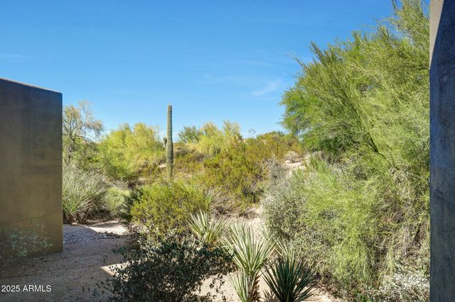 10801 E HAPPY VALLEY Road 71, Scottsdale, AZ 85255