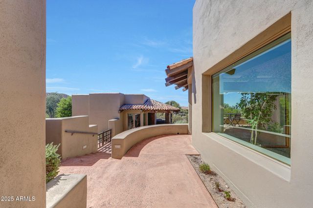 10801 E HAPPY VALLEY Road 71, Scottsdale, AZ 85255